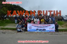 Paket wisata wali songo dari bandung